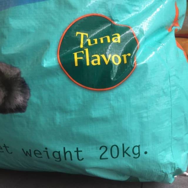 MOMO TUNA 10KG Makanan Kucing MOMO