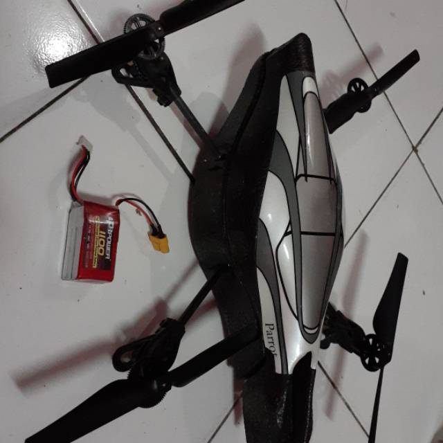 AR DRONE PARROT 2.0