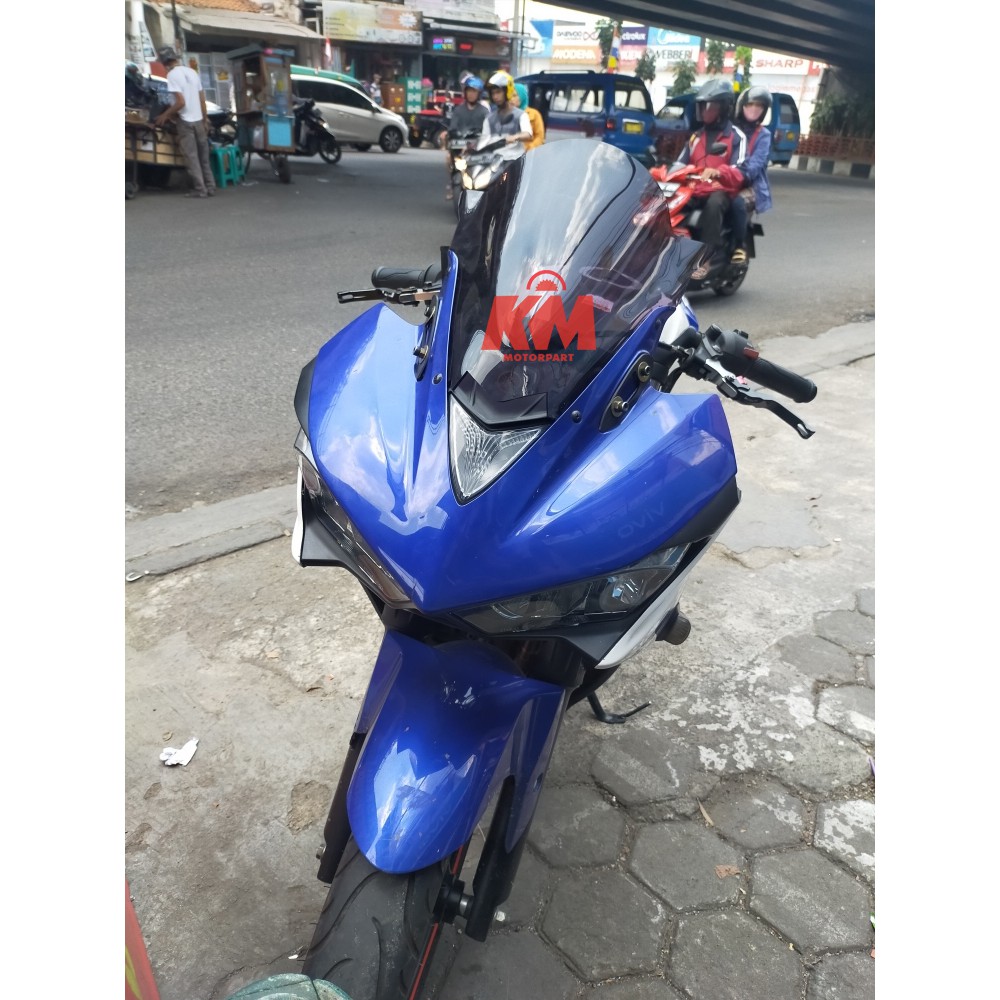 Visor Windshield Yamaha R25 Jenong Tebal 3 mm Tinggi 32,3 cm Hitam dan Bening