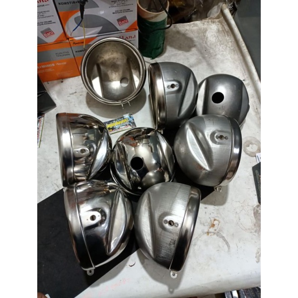 batok cb 125 plat pres mentah/BATOK LAMPU CB125 PRESS DETAIL ORI PNP LAMPU 5,75INCH