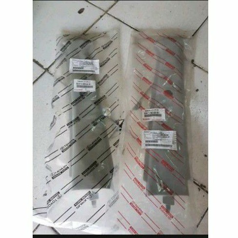 garnish pilar samping depan avanza xenia non vvti ori 1pc