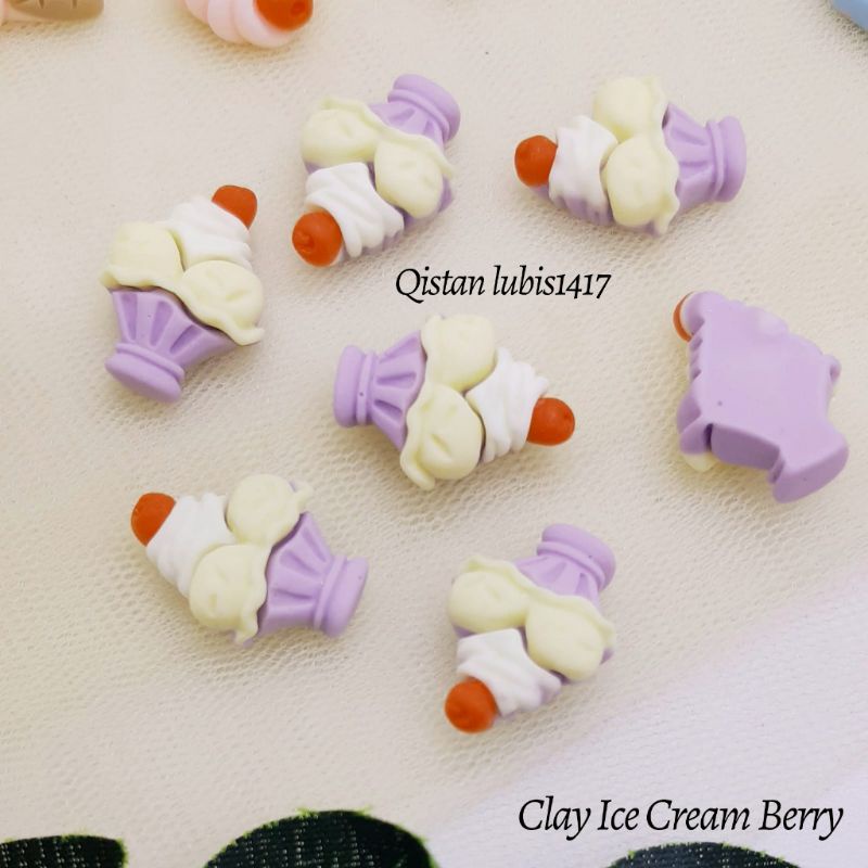 Clay Cake n ice Cream