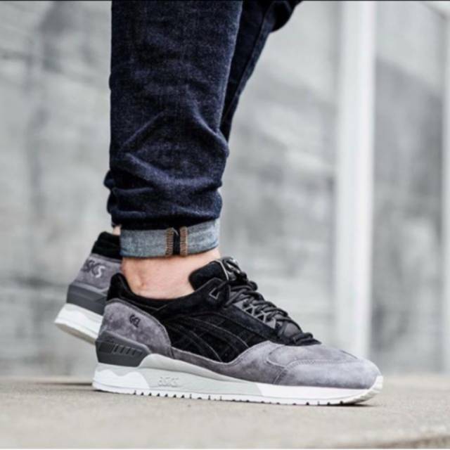 asics gel respector moon crater