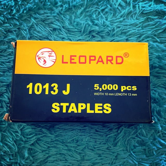 

Staples 1013J leopard isi staples mesin paku tembak model U refill staples 10mm x 13mm isi 5000pcs