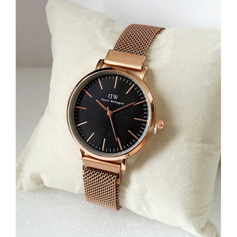 JAM TANGAN WANITA WD RANTAI MAGNET (JARUM DETIK) DIAMETER 3,2 CM