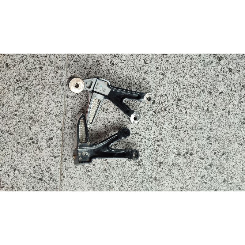 footstep belakang original Suzuki satria fu
