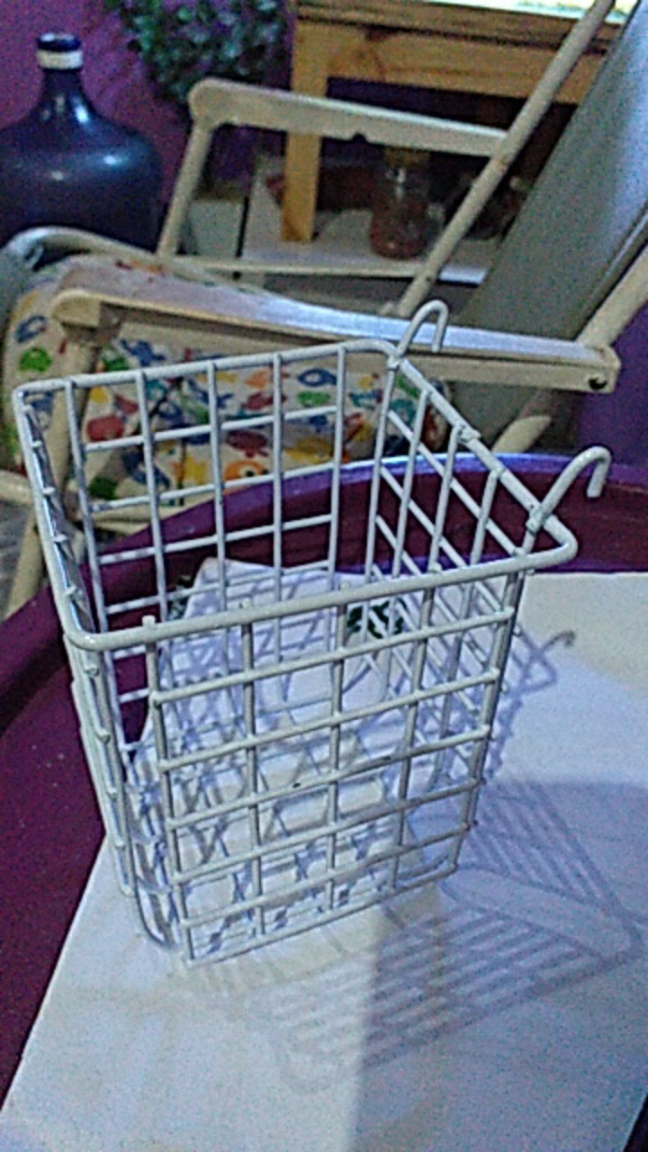 Keranjang Tinggi Part Panel Grid