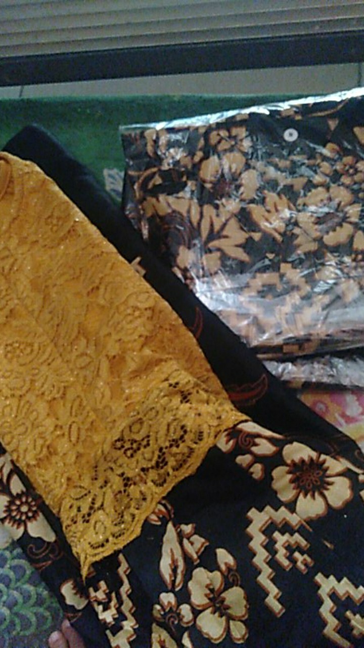 Batik Couple 2564 Mahardani Brukat Ipnu Ippnu Manuk Lawasan Cekeran