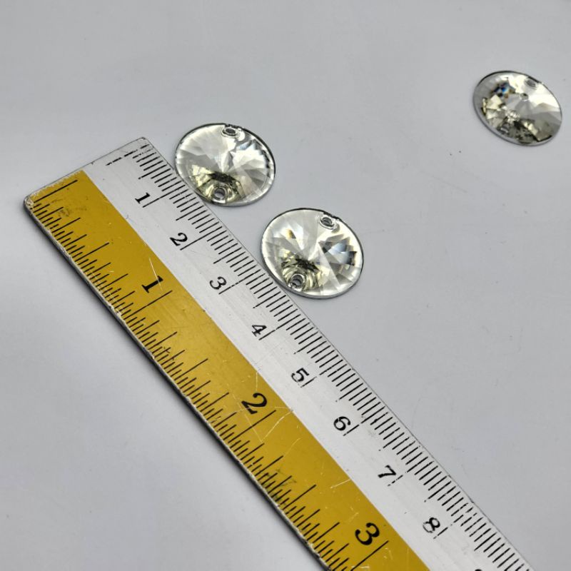 DIAMON RESIN KRISTAL MOTIF BULAT LANCIP WARNA PUTIH BERSIH UKURAN 18MM / 1.8 CM KUALITAS BAGUS KILAU PER LUSIN