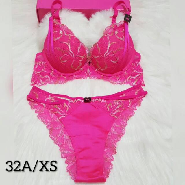 La Senza Bra Set by La Senza