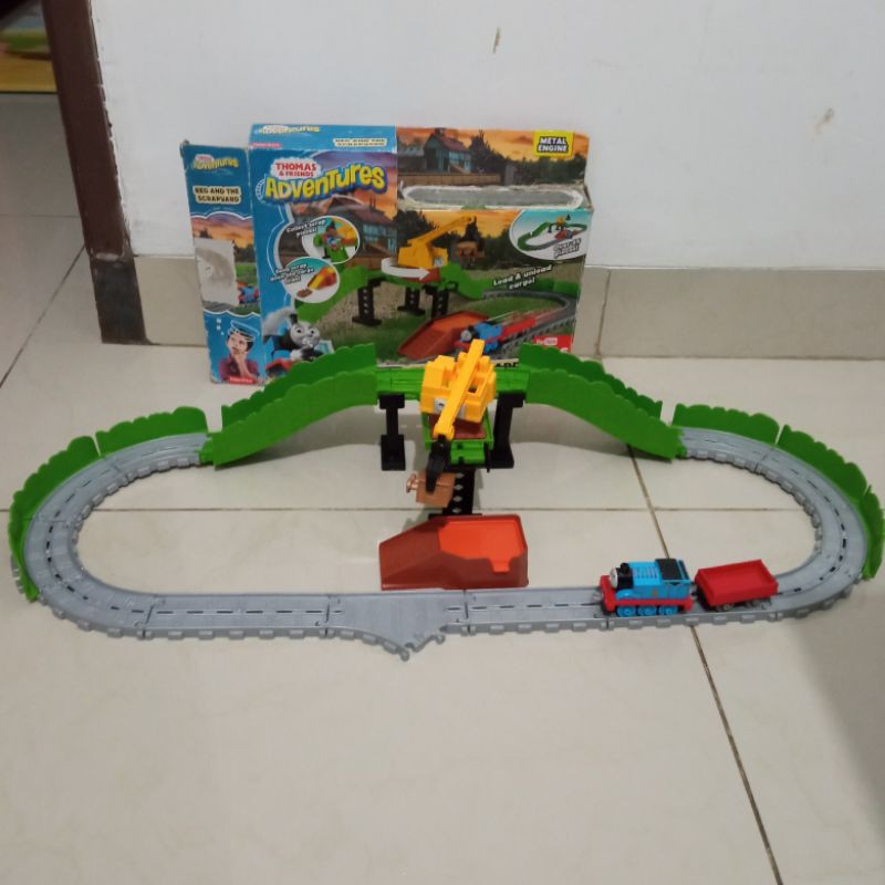 thomas adventure reg and scrapyard preloved
