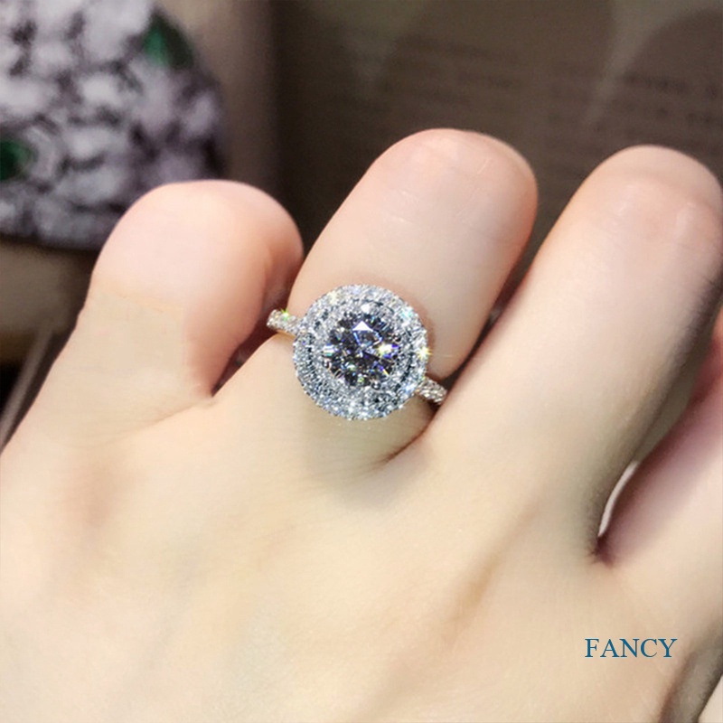 Cincin Bentuk Bulat Bahan Cubic Zirconia Gaya Klasik Untuk Wanita