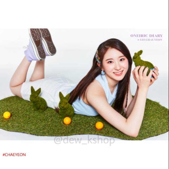 POSTER IZ*ONE (CHAEYEON X CHAEWON X MINJU X NAKO)  - Oneiric Diary 1 'Diary' ver.