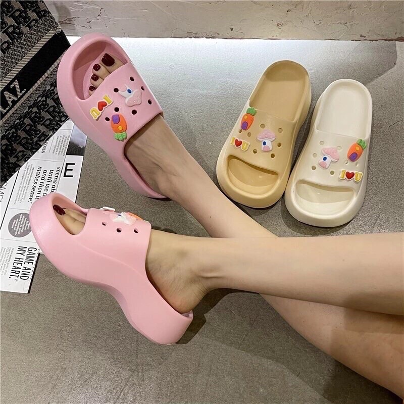 SANDAL FUJI CROCS JIBBITZ TERBARU SANDAL FUJI DEWASA KOREAN STYLE SANDAL CROSS TINGGI WANIT SANDAL F