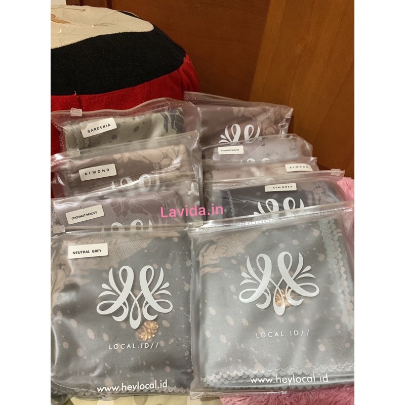 TEONA Scarf Local id