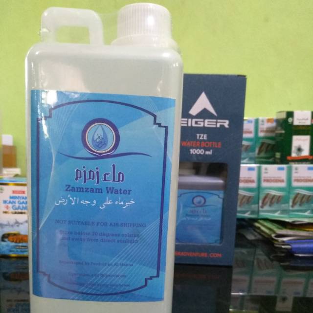 

Zam-zam water air zamzam 1 liter asli