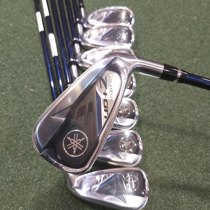 Stick Golf Iron Yamaha Inores UD+2 Graphitte set 8 pcs Flex R / SR