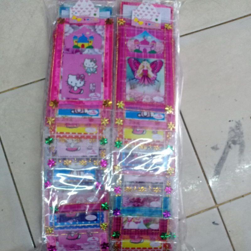 MAINAN SAJADAH BARBIE/PERLENGKAPAN BARBIE