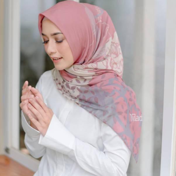 Best Product.. Jilbab MyLady Hijab My Lady ALIN ALINE ORI VOAL SEGIEMPAT MOTIF Segi Empat TERBARU 77