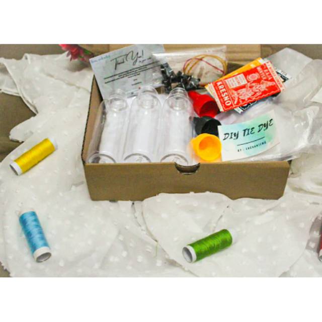 HAMPERS kaos diy tie dye / tie dye kit