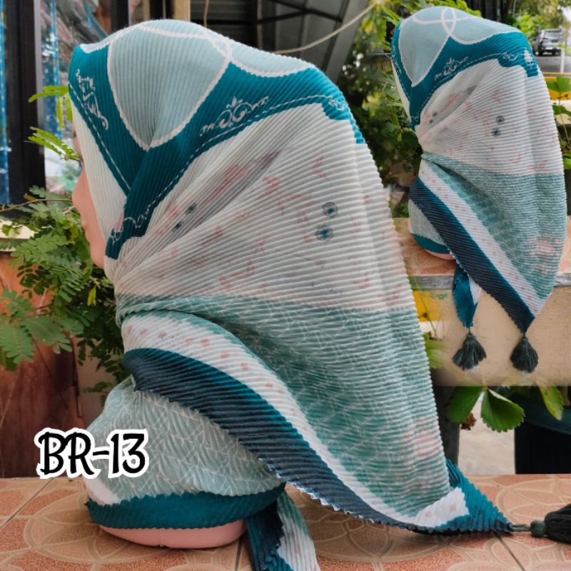 SEGIEMPAT PLISKET MOTIF JAMBUL BRANDED / JILBAB SEGIEMPAT PLISKET / SEGIEMPAT PLISKET / SEGIEMPAT VOAL / JILBAB JAMBUL-BR-13
