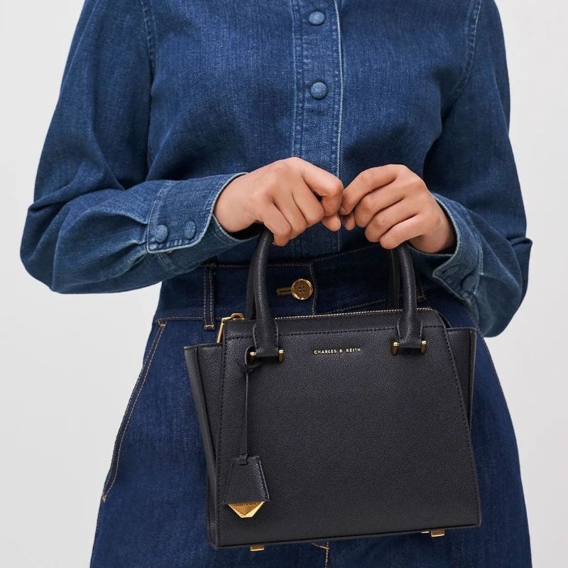 7.7 SALE | CK Double Handle Trapeze Tote Bag / CK Structured Trapeze Bag