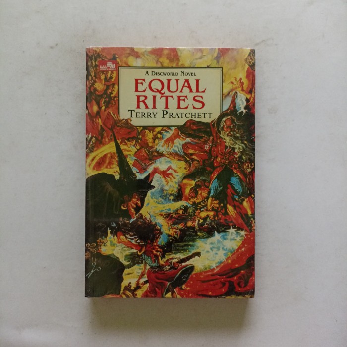 equal rites Terry pratchett