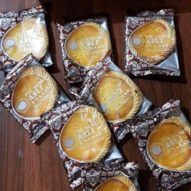 

Pie susu asli enaaak isi 20 pcs