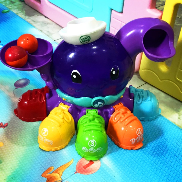 Leapfrog peek a shoe octopus preloved
