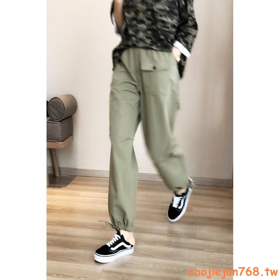 29 Foto Celana Jogger Wanita Rudi Gambar 29 Foto Celana Jogger Wanita Rudi Gambar