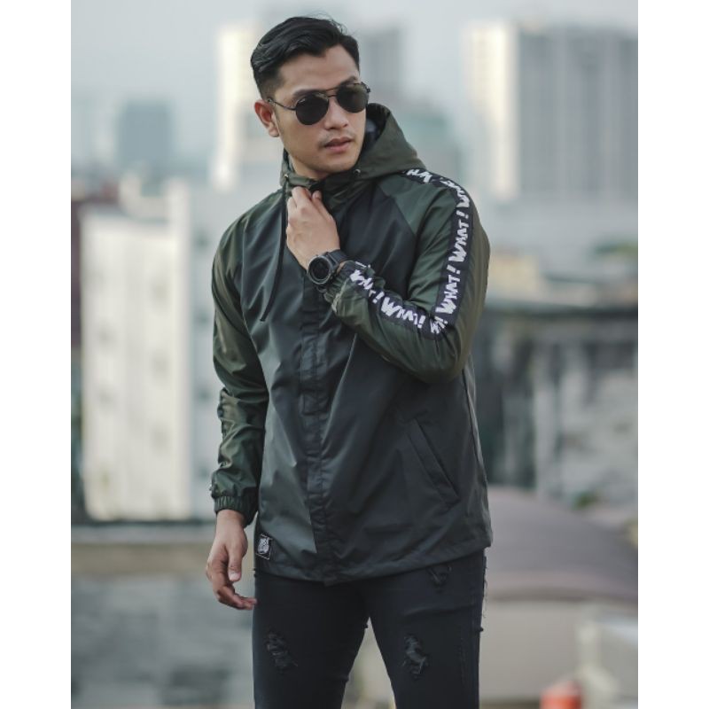 KMO Jaket Outdoor Raglan Running Pria Parasut Taslan / Jaket Olahraga Pria