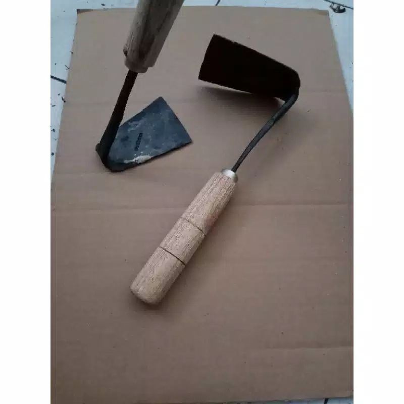 cangkul gagang merah / gathul baja / cangkul mini lurus / pacul tanah