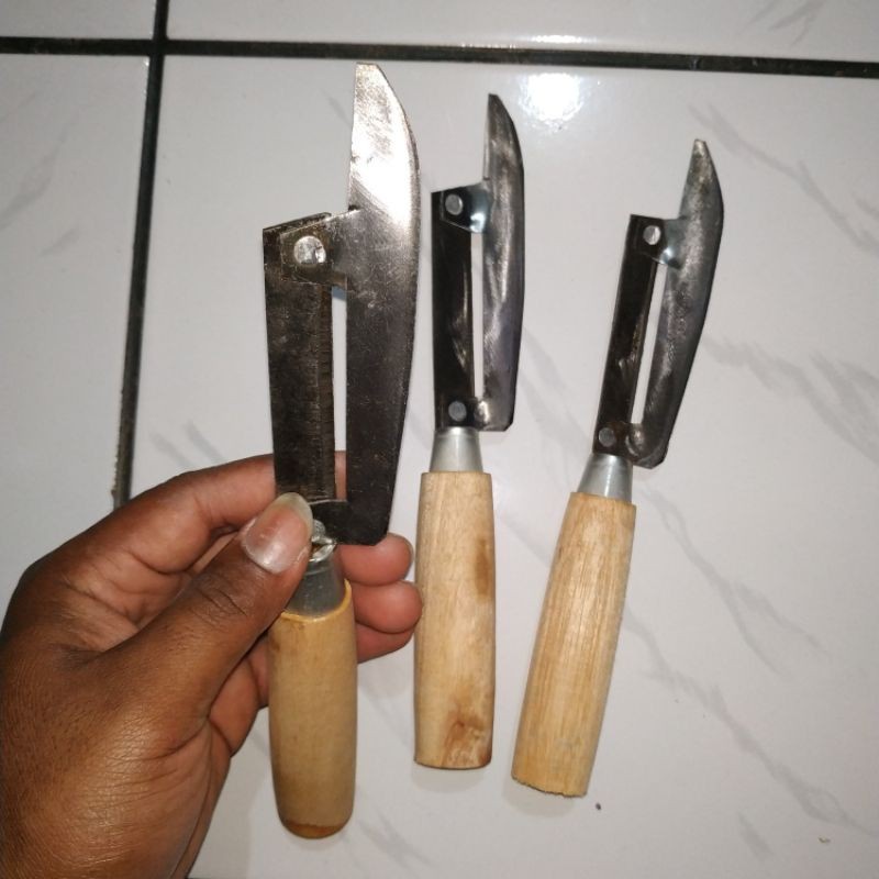 

pisau pengupas ketela/alat pengupas ketela/pisau pengupas umbi/pisau tajam pengupan kentang serbaguna