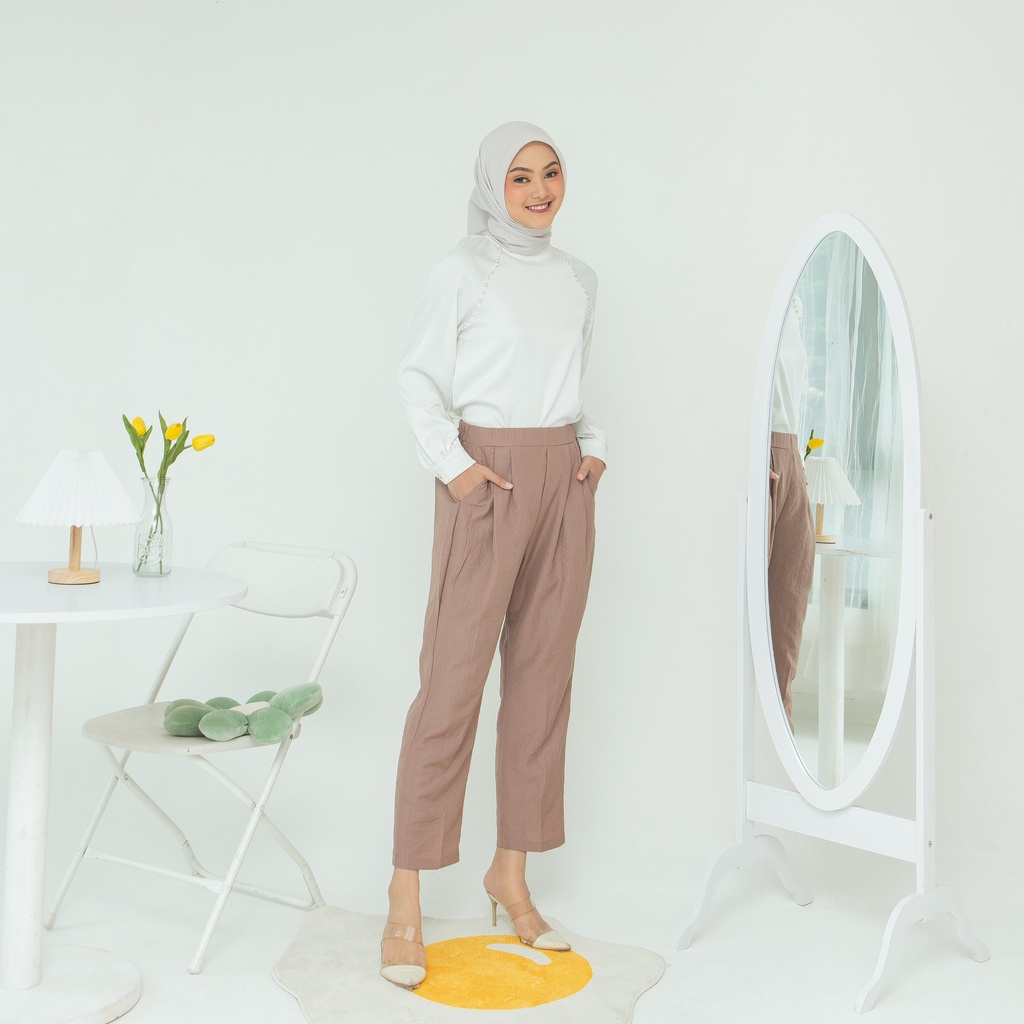 BELVA ANKLE PANTS