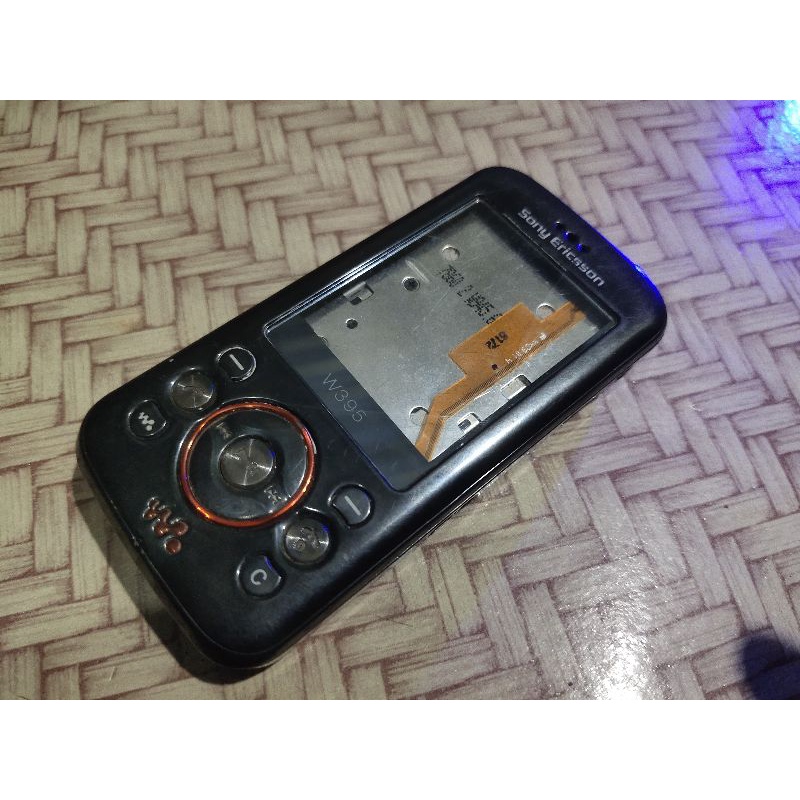 CASING FULLSET ORIGINAL SONY ERICSSON W395