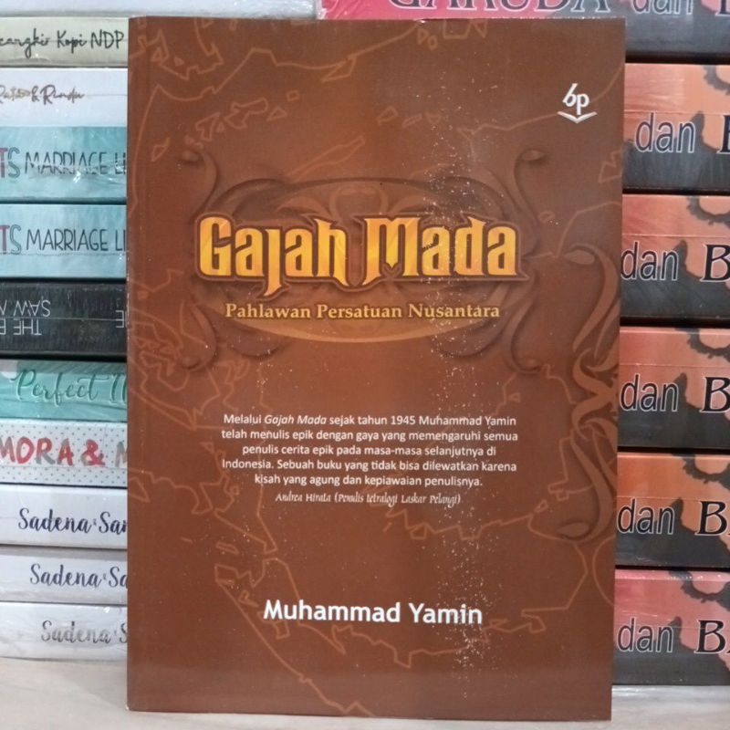 Novel Sastra Gajah Mada Muhammad Yamin.
