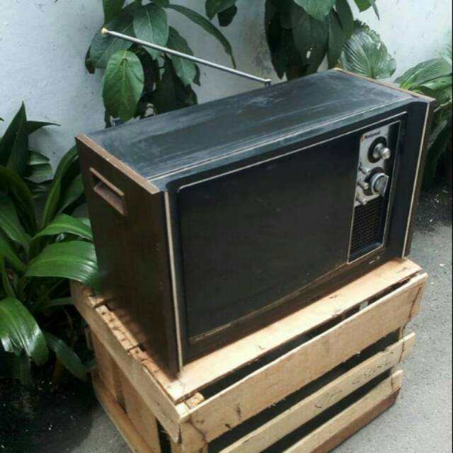 Tv Jadul Box Kayu