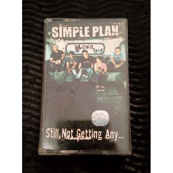 Kaset Pita Simple Plan - Still Not Getting Any - pop punk blink 182 sum 41 mxpx