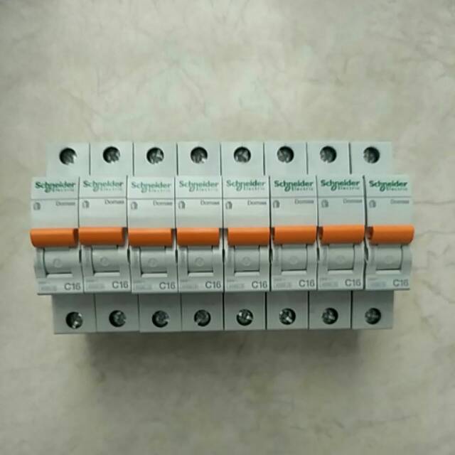 MCB SCHNEIDER 16A / STUT / PENGAMAN LISTRIK