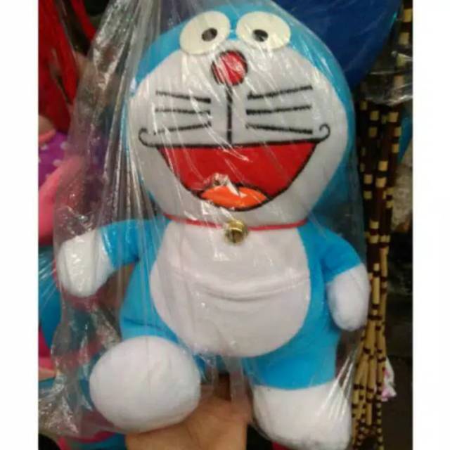 Boneka Doraemon Ukuran Sedang
