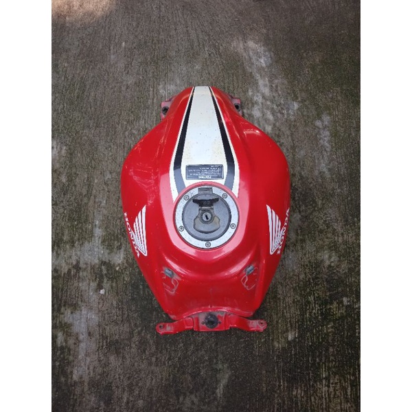 tangki cbr 150r