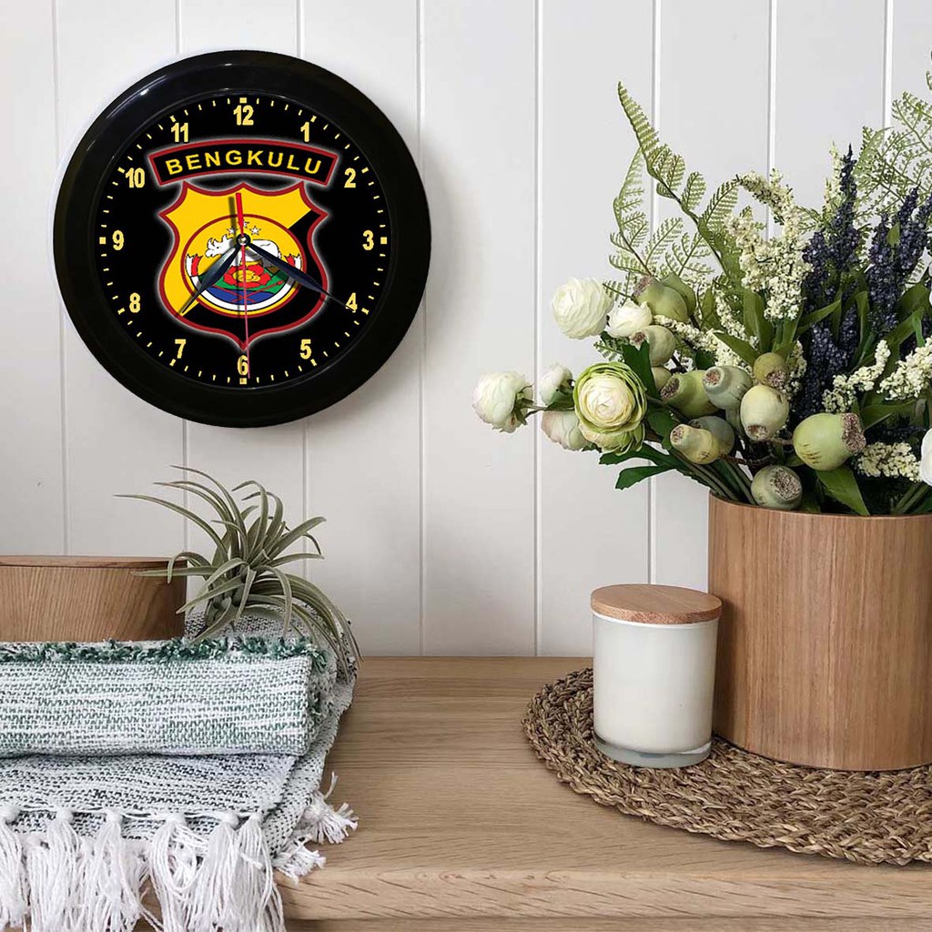 JAM DINDING POLDA BENGKULU   (DIAMETER 30CM)