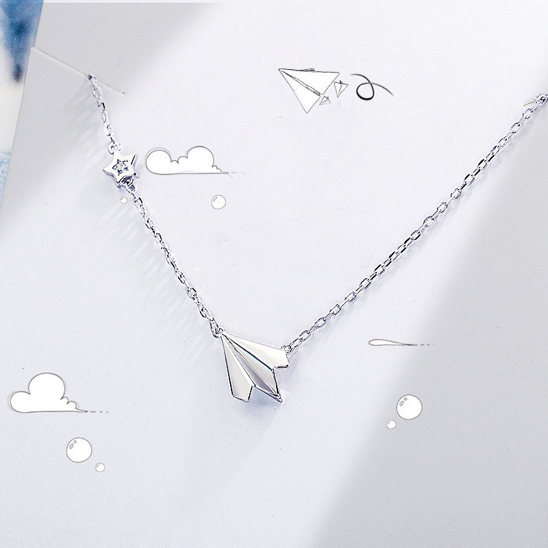 [Ready Stock]Fashion Silver Plated Simple Paper Plane Artistic Pendant Necklace