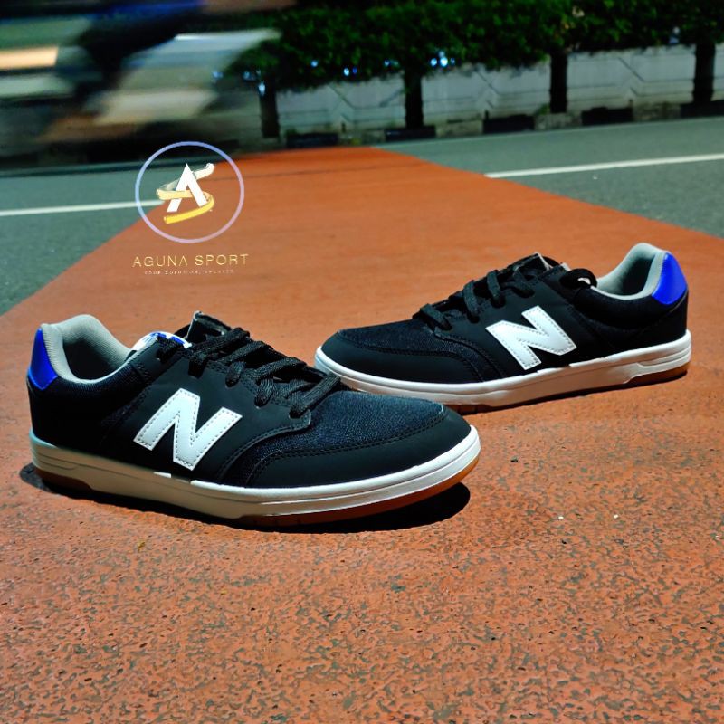 New Balance 425 - AM425BKR