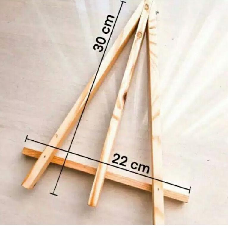 

Spektakuler PAKET LENGKAP MELUKIS /STANDING EASEL/KANVAS LUKIS 20X30/CAT ACRYLIC/KUAS NO.1/PALET #