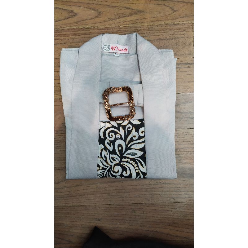 kebaya Batik Putu baru Dengan Rok Lilit