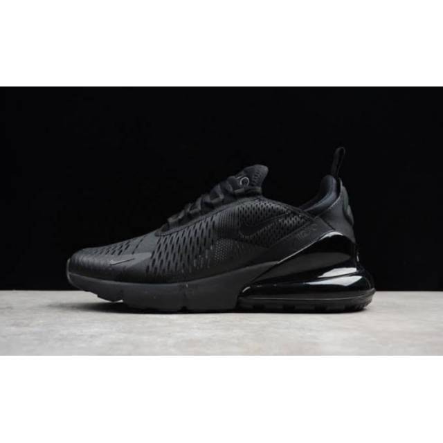 Nike air max 270 triple black