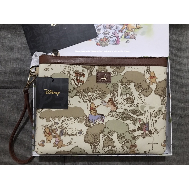 Povilo Bee Clutch (Winnie the Pooh Collection)