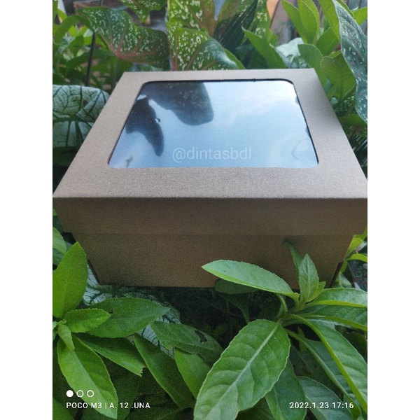 

dus box kotak hampers 22xx22x12 tutup mika transparan kotak kue puding dessertbox