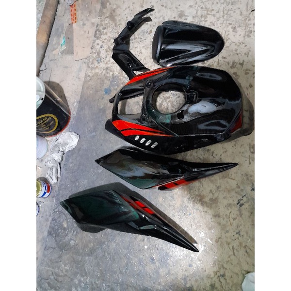 kondom tangki cover tangki gsx R150 cover bodi gsx R150 single seat gsx R150 winglet gsx R150